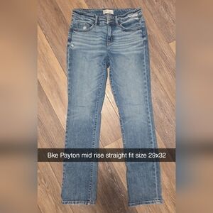 BKE Women's Light Blue Straight Leg Jeans